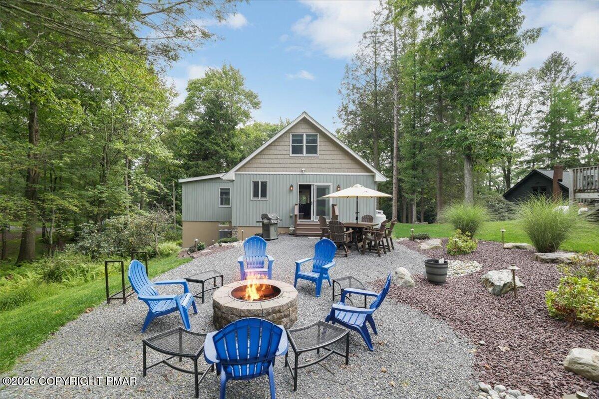 148 N Lake Drive Property Photo 5
