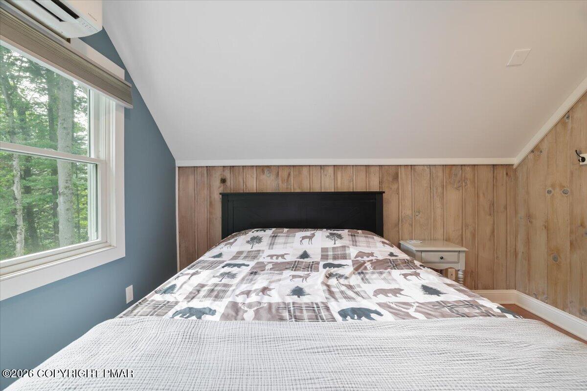 148 N Lake Drive Property Photo 31