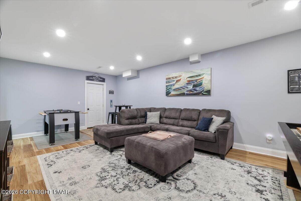 148 N Lake Drive Property Photo 35