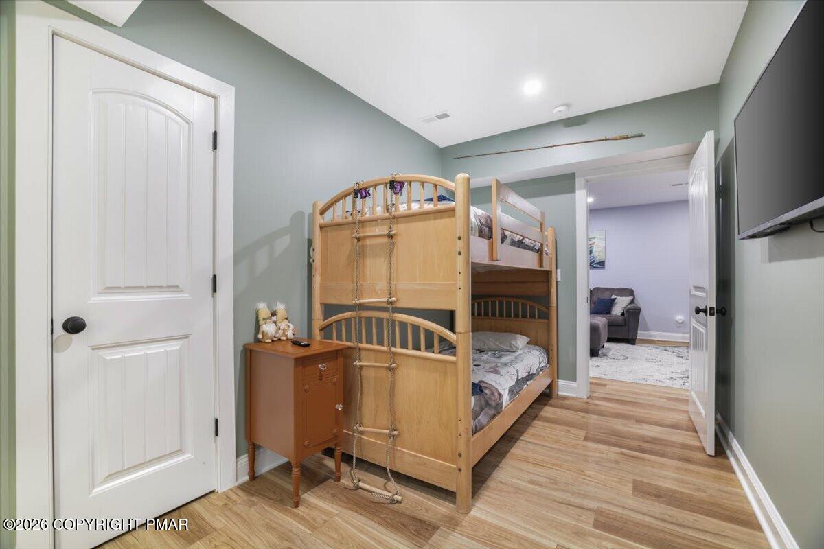148 N Lake Drive Property Photo 39