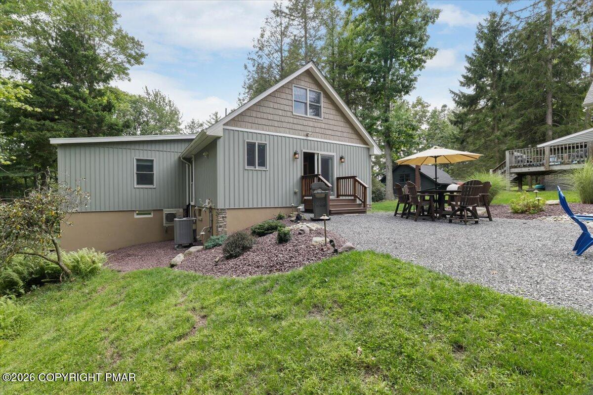 148 N Lake Drive Property Photo 43