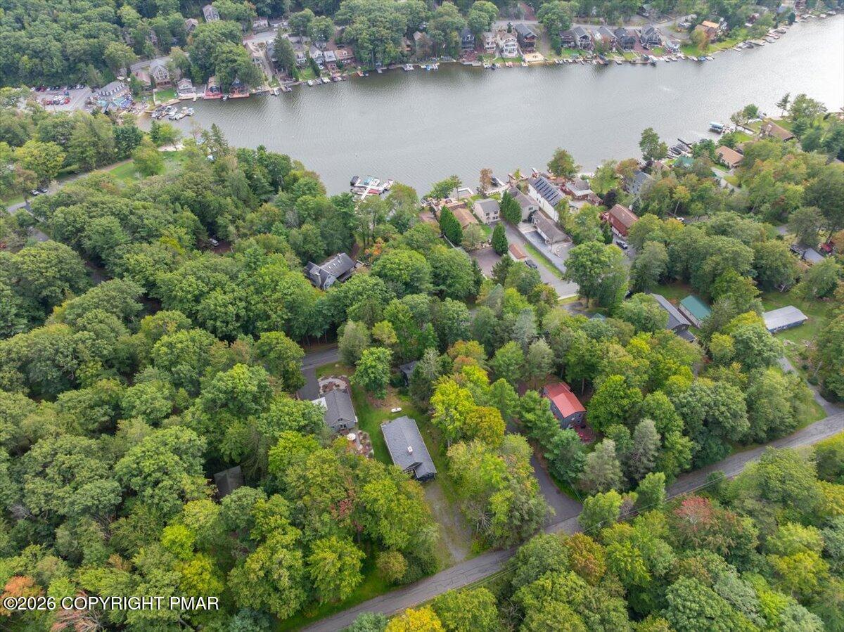 148 N Lake Drive Property Photo 46