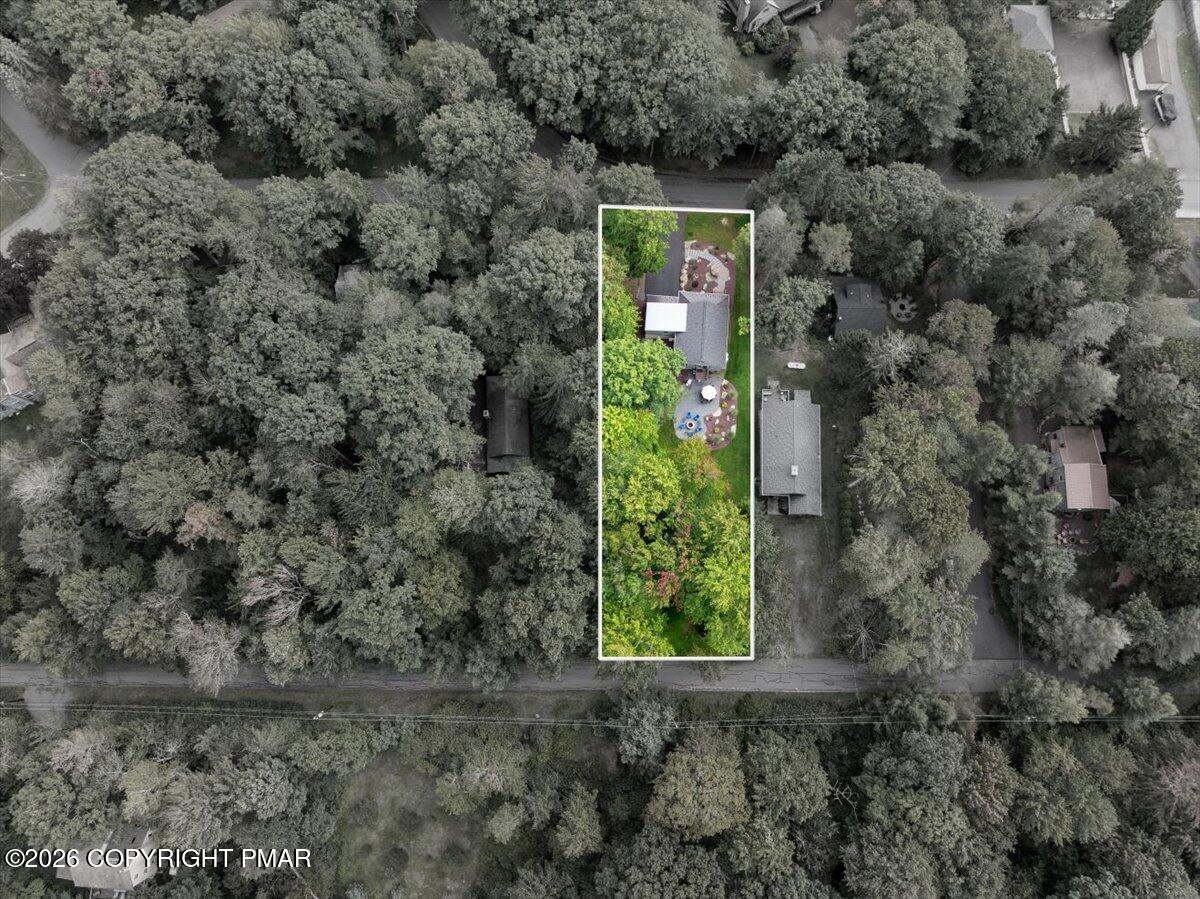 148 N Lake Drive Property Photo 50