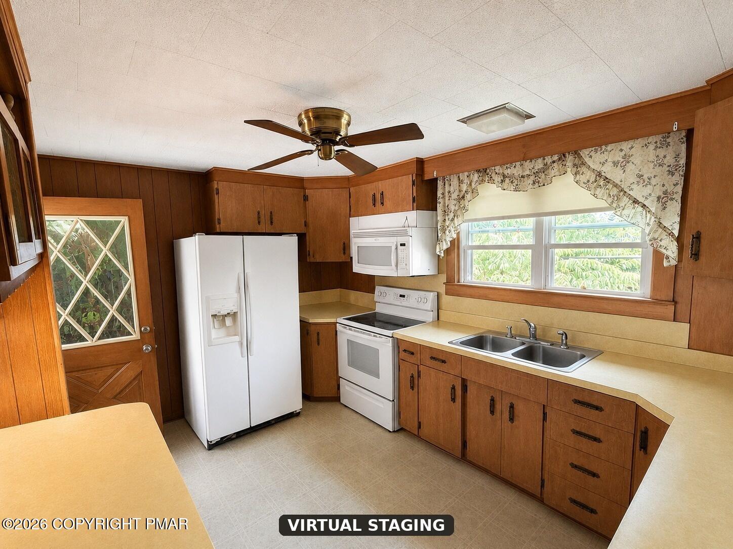229 W Patterson Street Property Photo 8