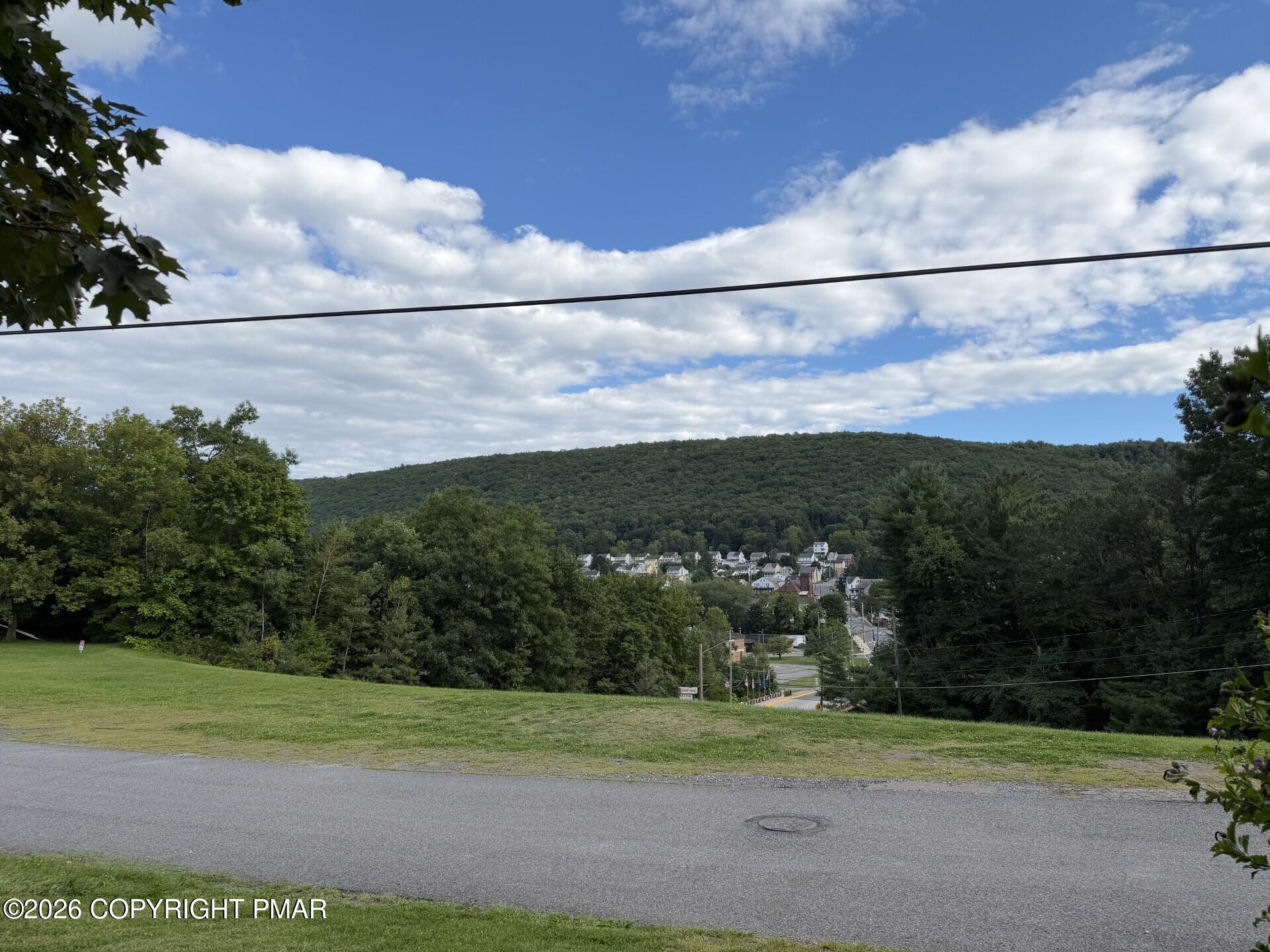 17 E Mussmano Avenue Property Photo 4