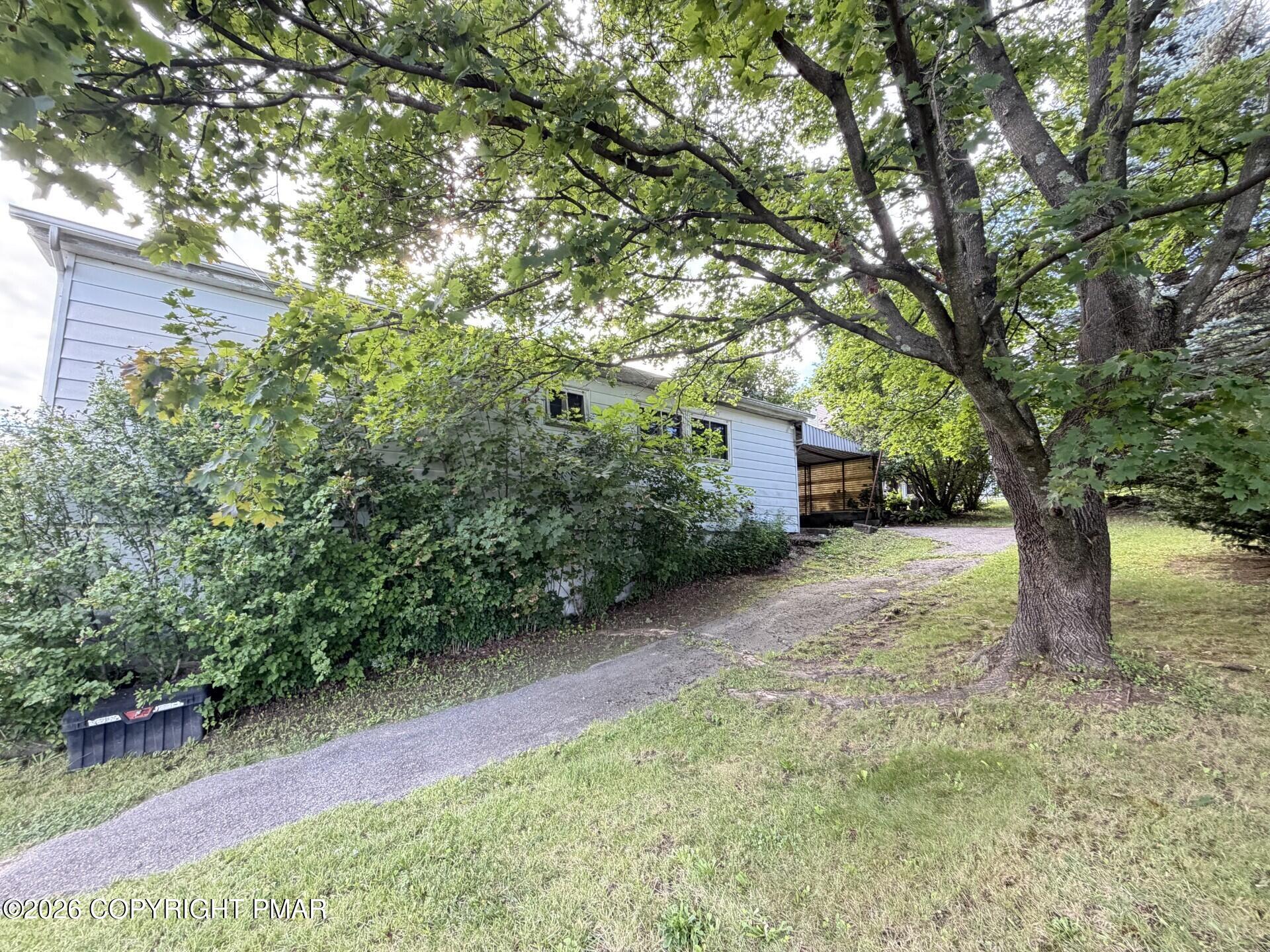 17 E Mussmano Avenue Property Photo 6