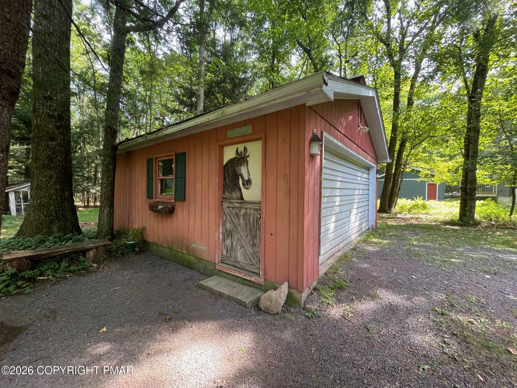 25 Shelly Court Property Photo 20