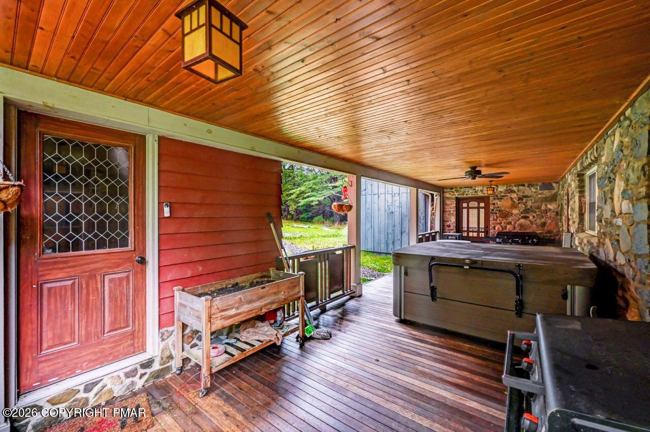614 Lavender Lane Property Photo 80