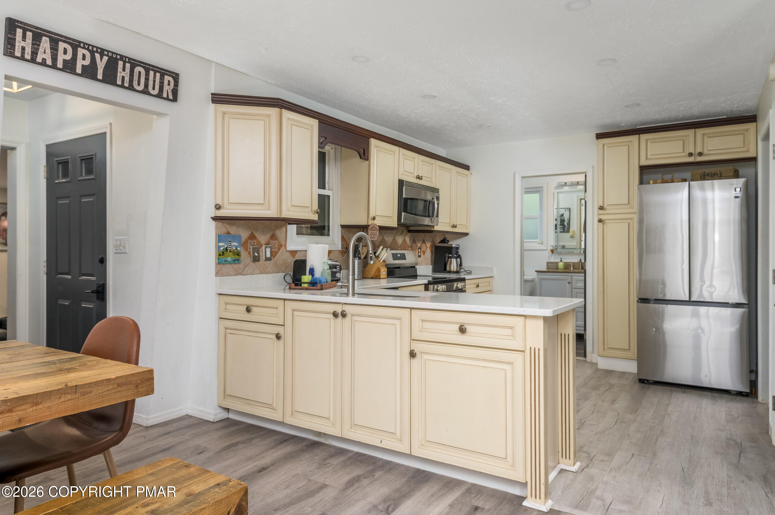 164 Iroquois Trail Property Photo 4