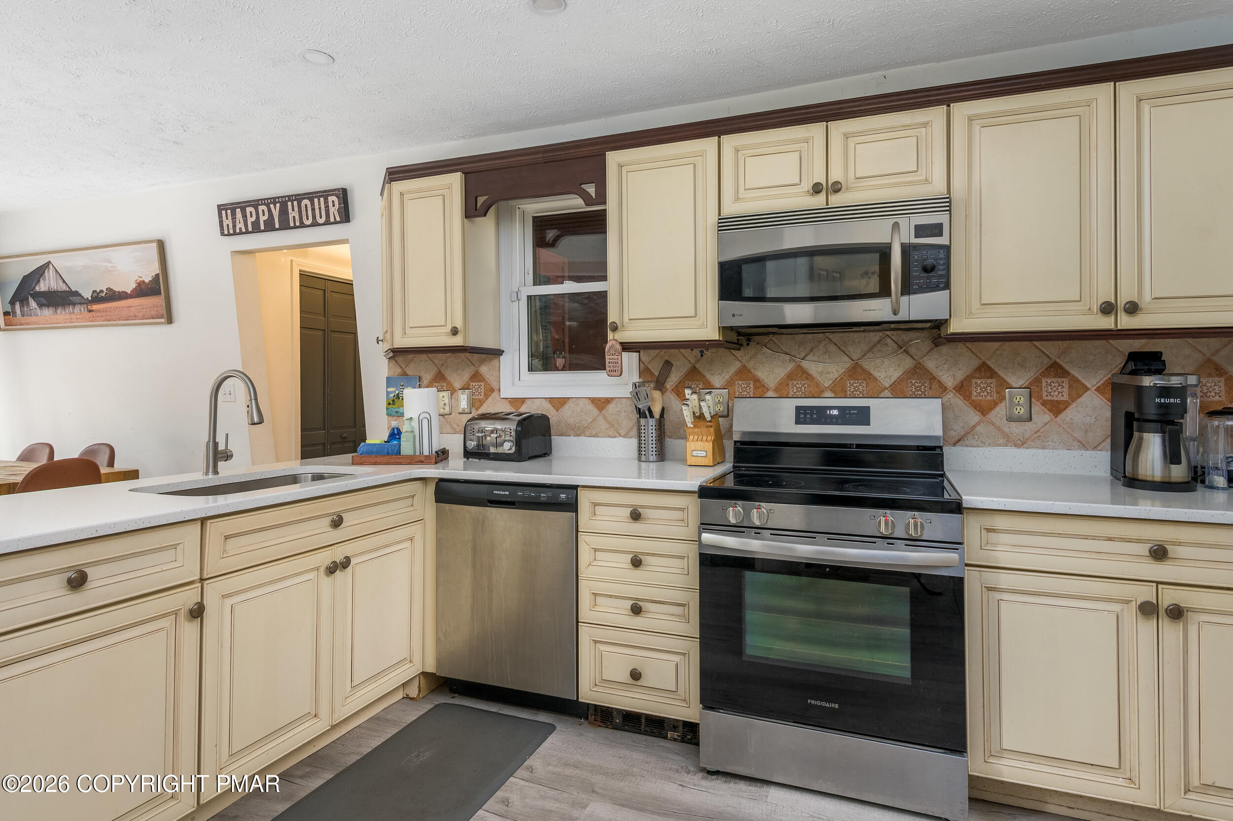 164 Iroquois Trail Property Photo 6
