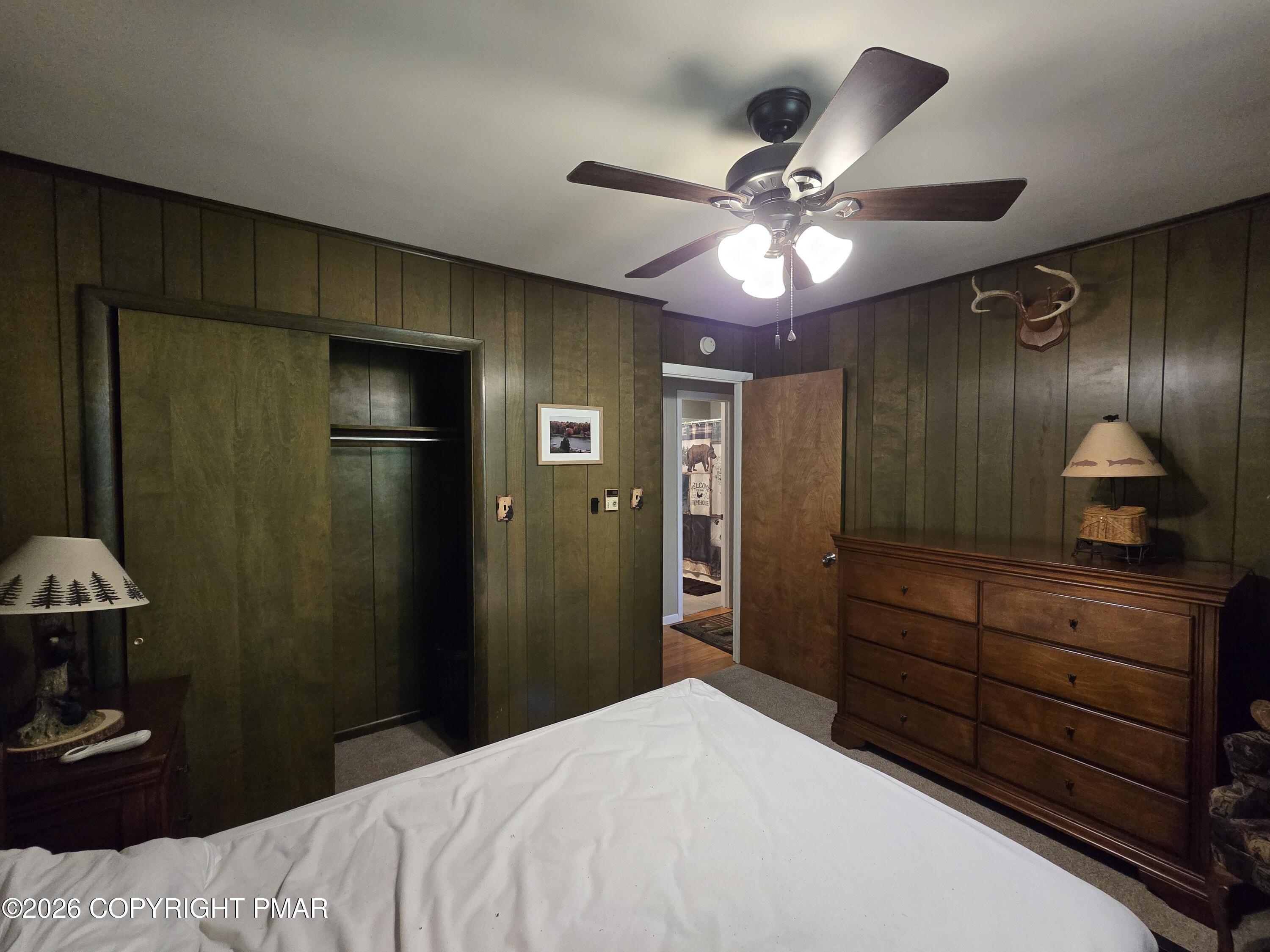 156 Pineknoll Drive Property Photo 15
