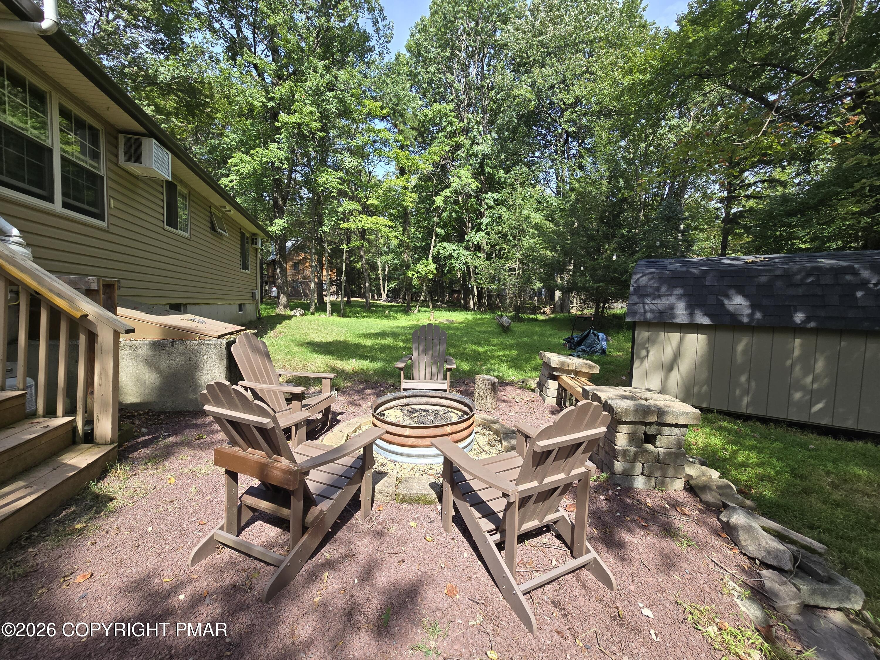 156 Pineknoll Drive Property Photo 32