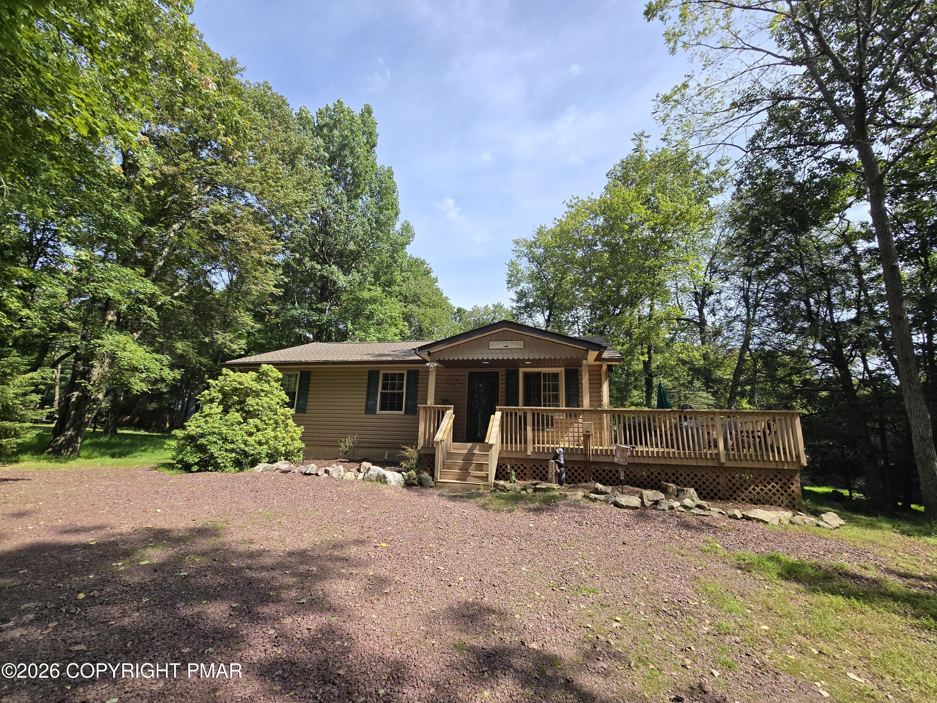 156 Pineknoll Drive Property Photo 36