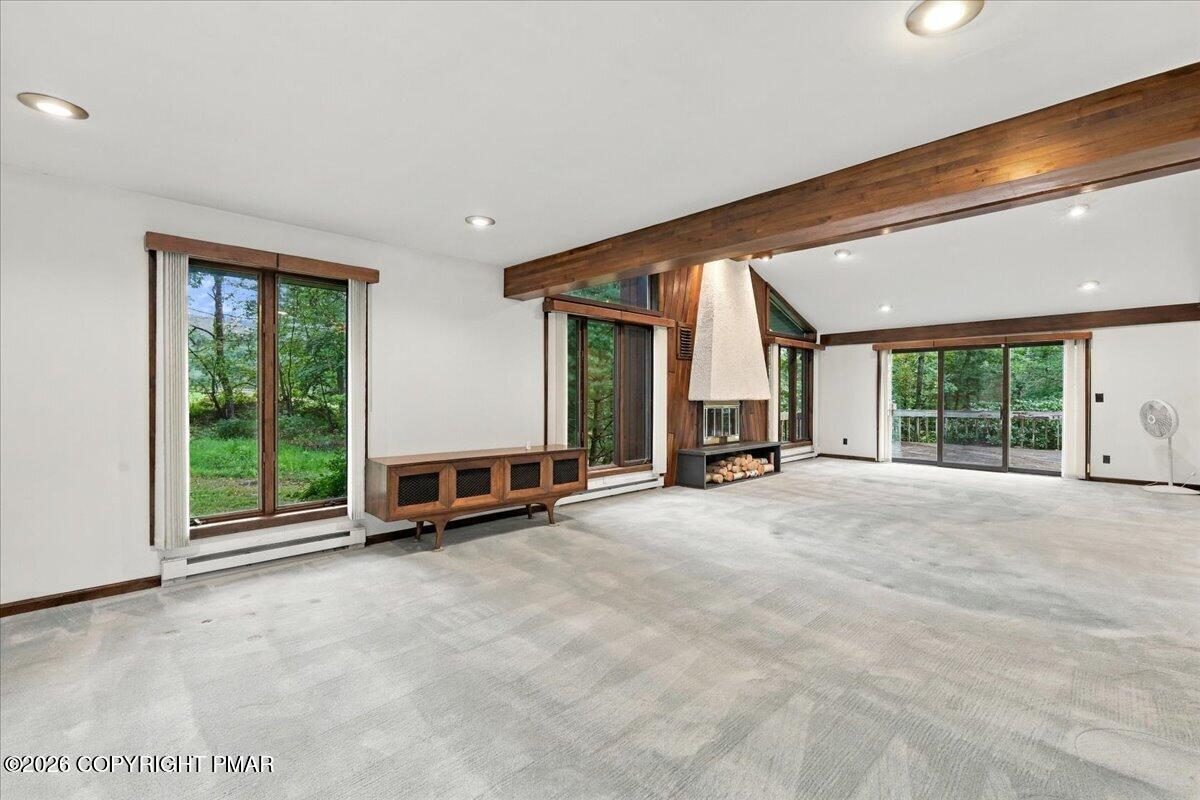 1586 Sullivan Trail Property Photo 16