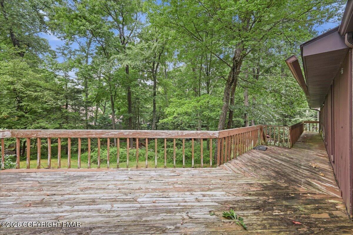 1586 Sullivan Trail Property Photo 35