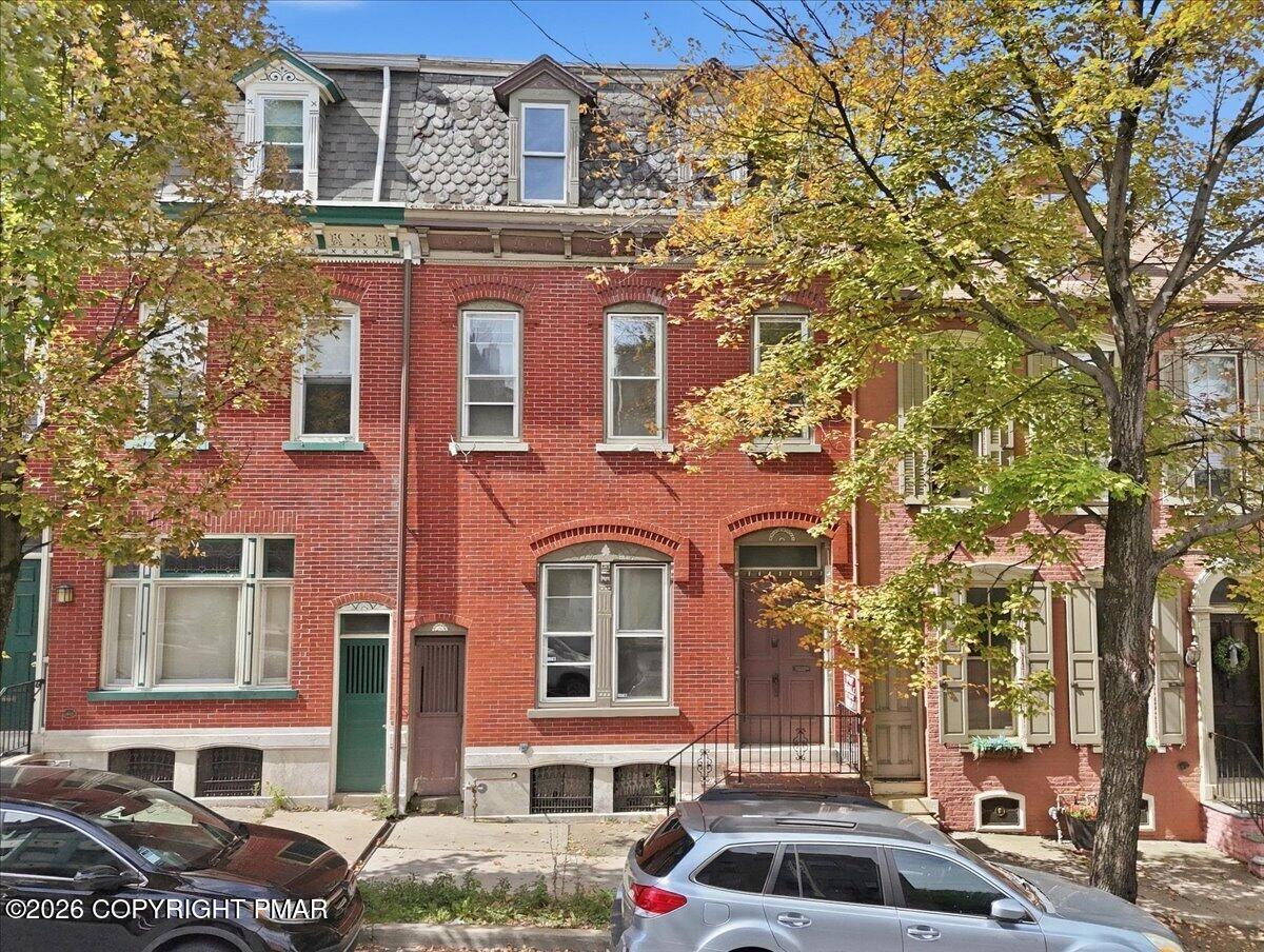 322 N Eighth Street Property Photo 3