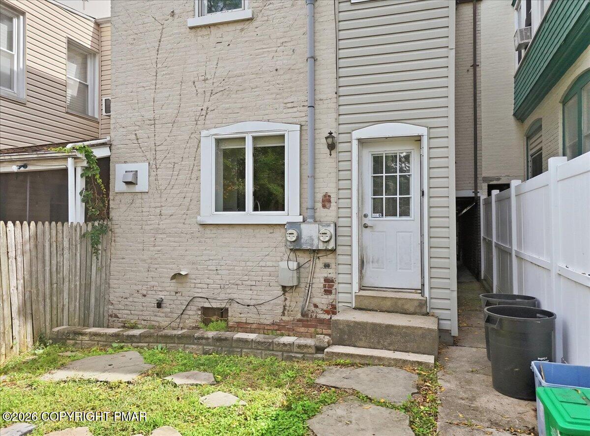 322 N Eighth Street Property Photo 60
