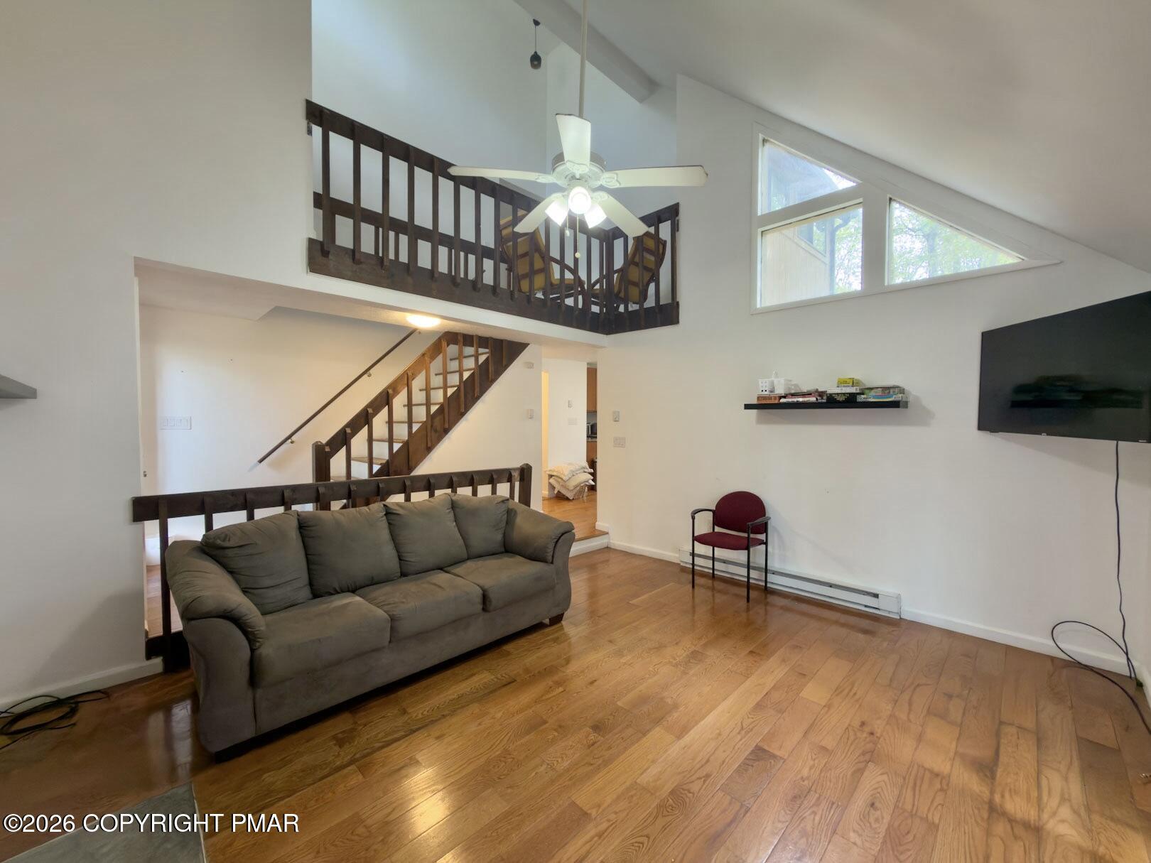 9840 Deerwood Drive Property Photo 3