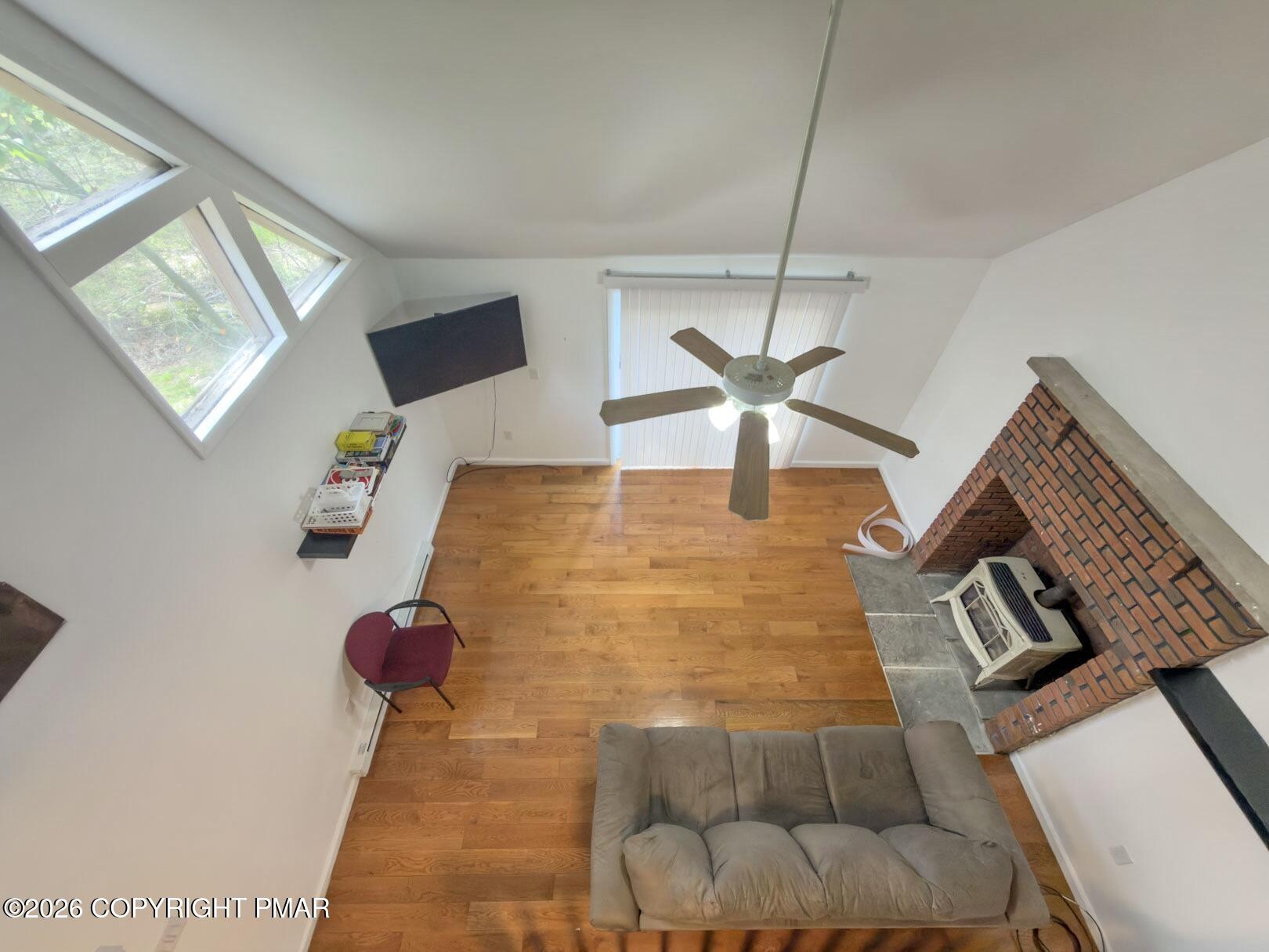 9840 Deerwood Drive Property Photo 12