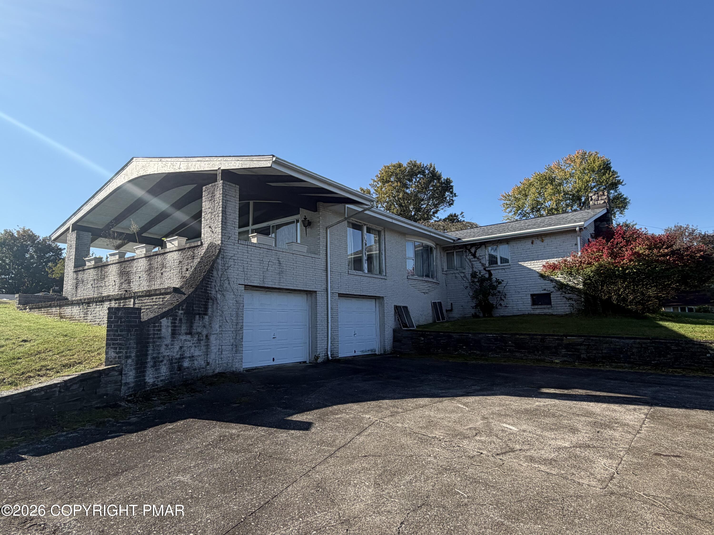 1016 Lindbergh Avenue Property Photo 8
