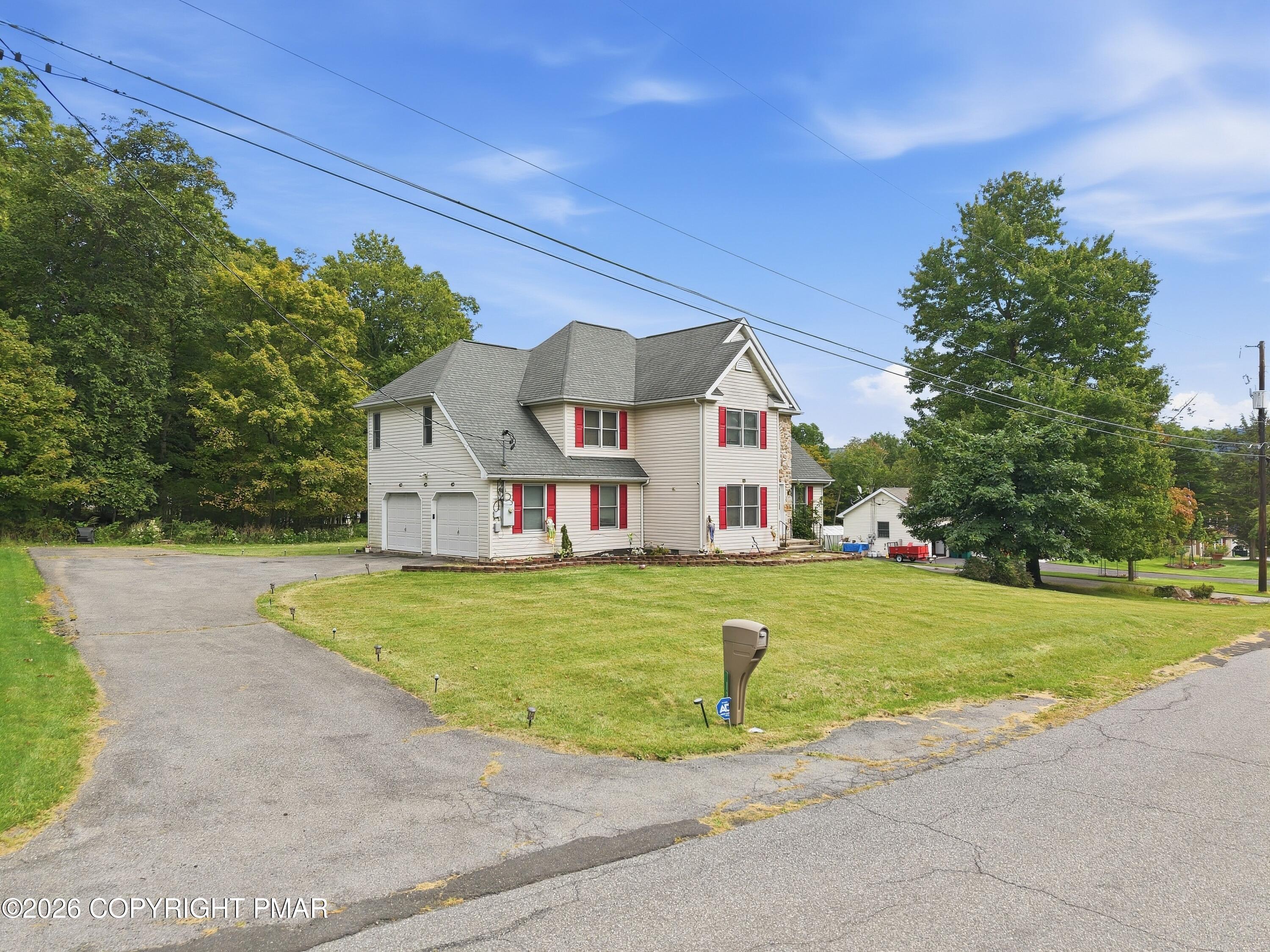 13 Brahms Court Property Photo 2