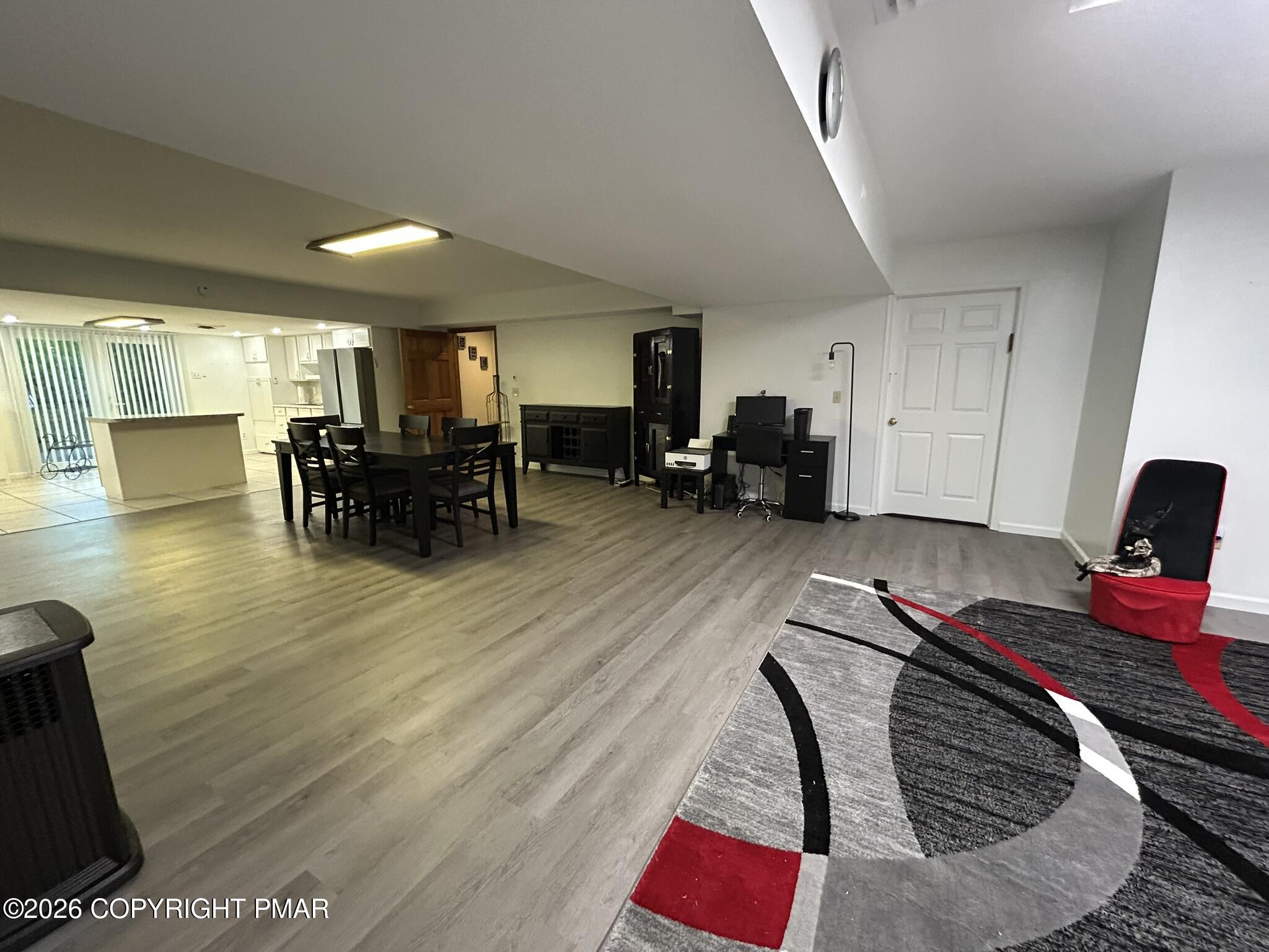 122 Nicoll Lane B Property Photo 11