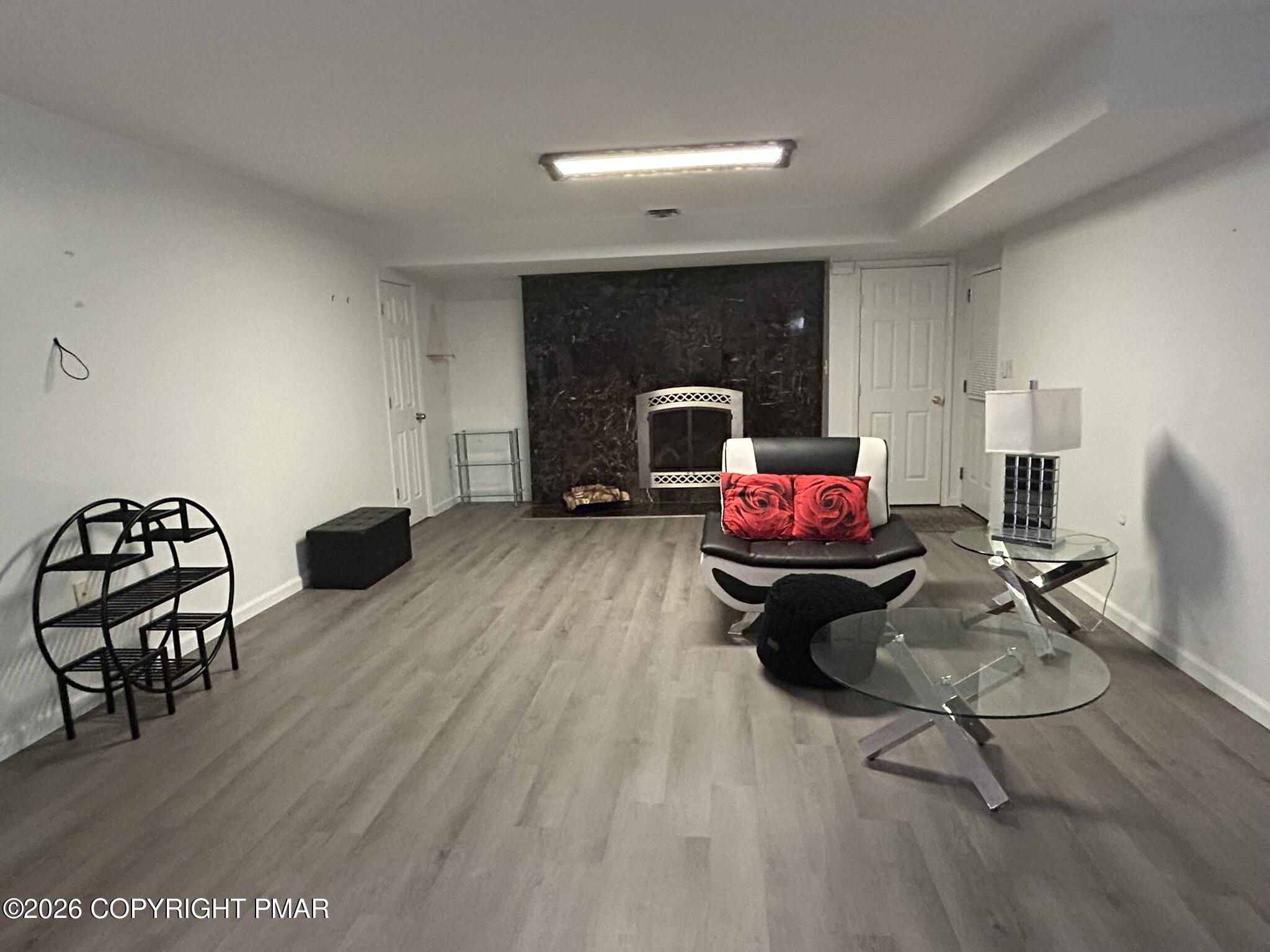 122 Nicoll Lane B Property Photo 27