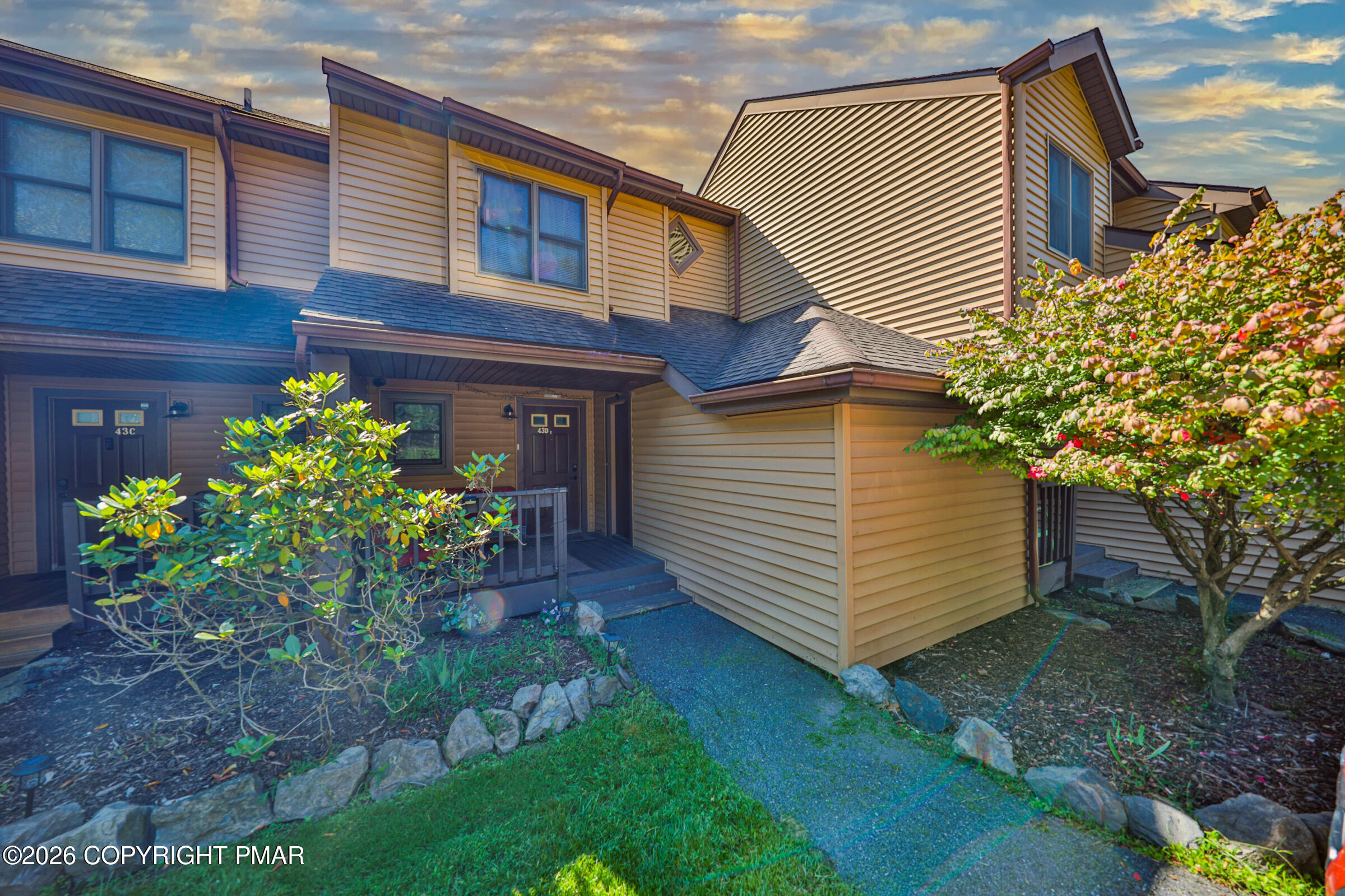 43 Sky View Circle D Property Photo 1