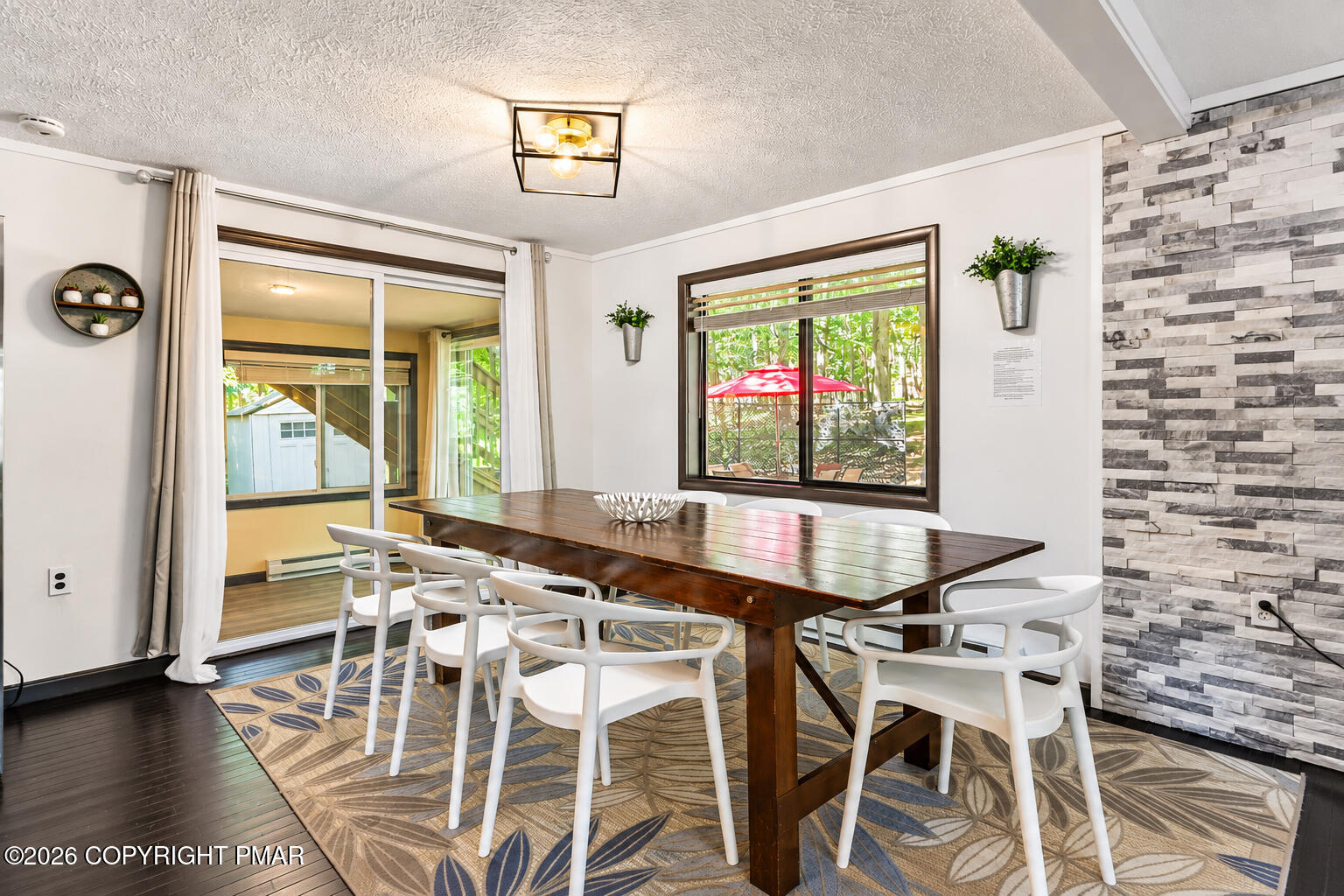 245 Somerset Drive Property Photo 11
