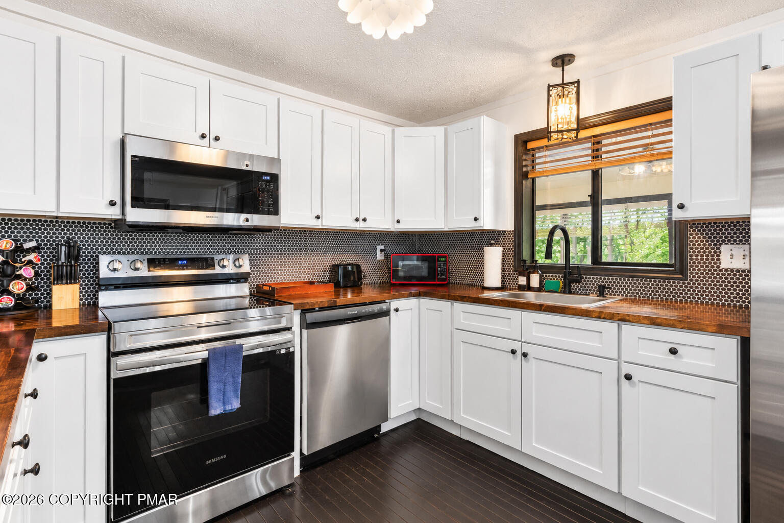 245 Somerset Drive Property Photo 13