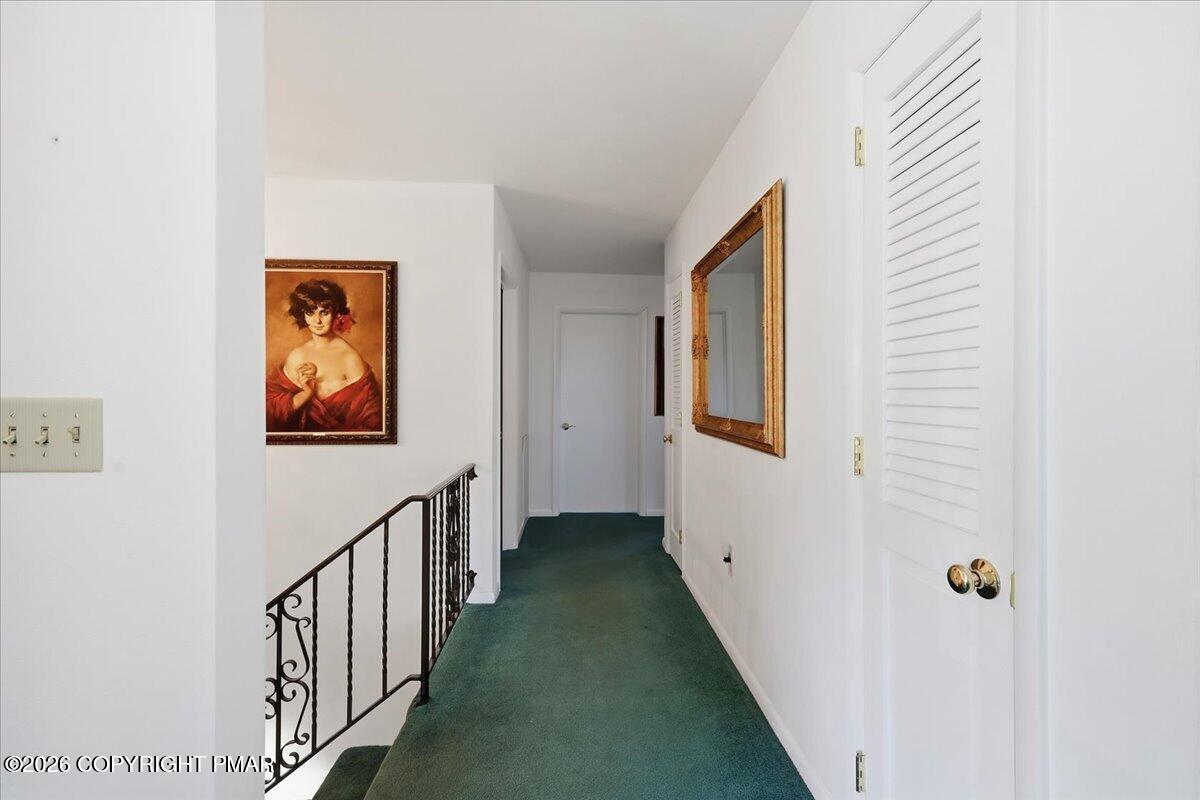 7121 Kingstead Drive Property Photo 24