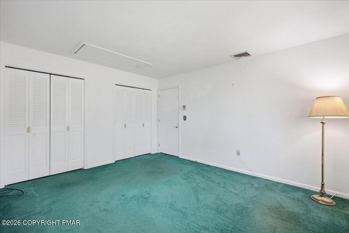 7121 Kingstead Drive Property Photo 27