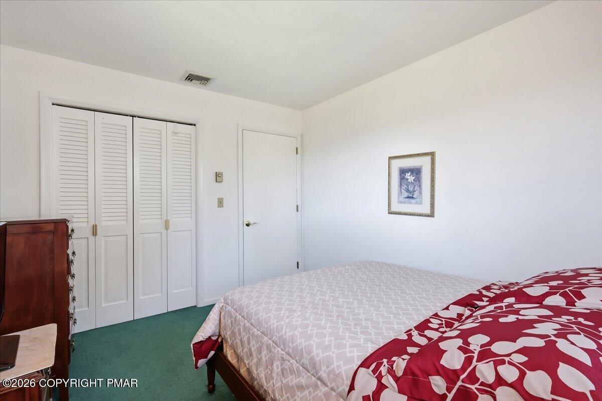 7121 Kingstead Drive Property Photo 29
