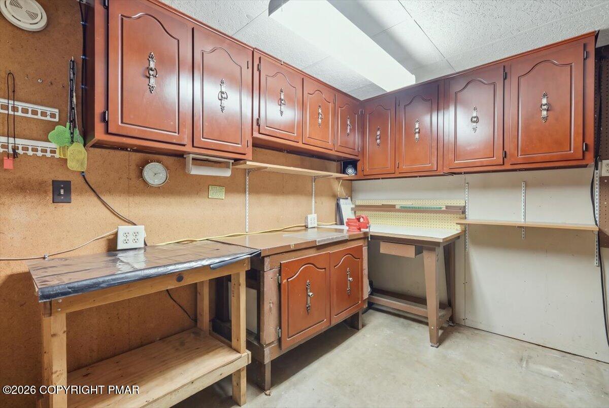 7121 Kingstead Drive Property Photo 46
