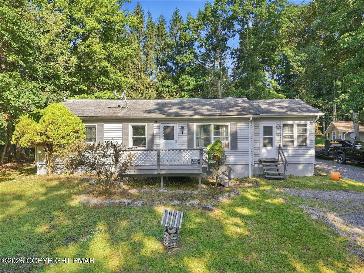 6052 Little Bear Lane Property Photo 1