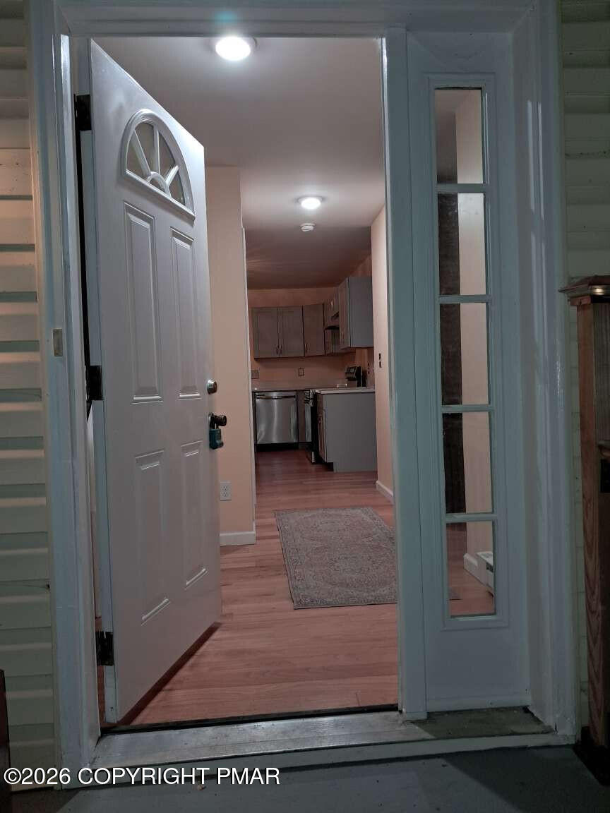 32 Sekani Trail Property Photo 5