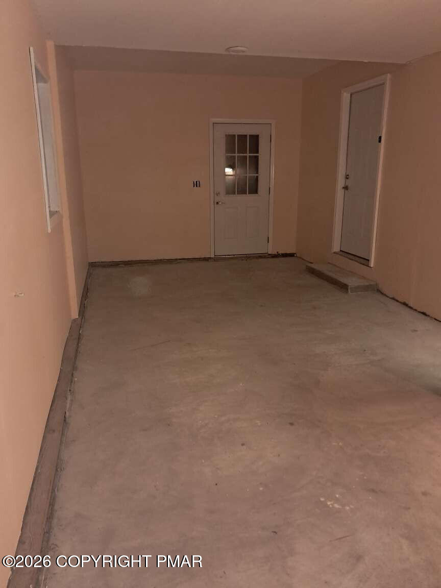 32 Sekani Trail Property Photo 36