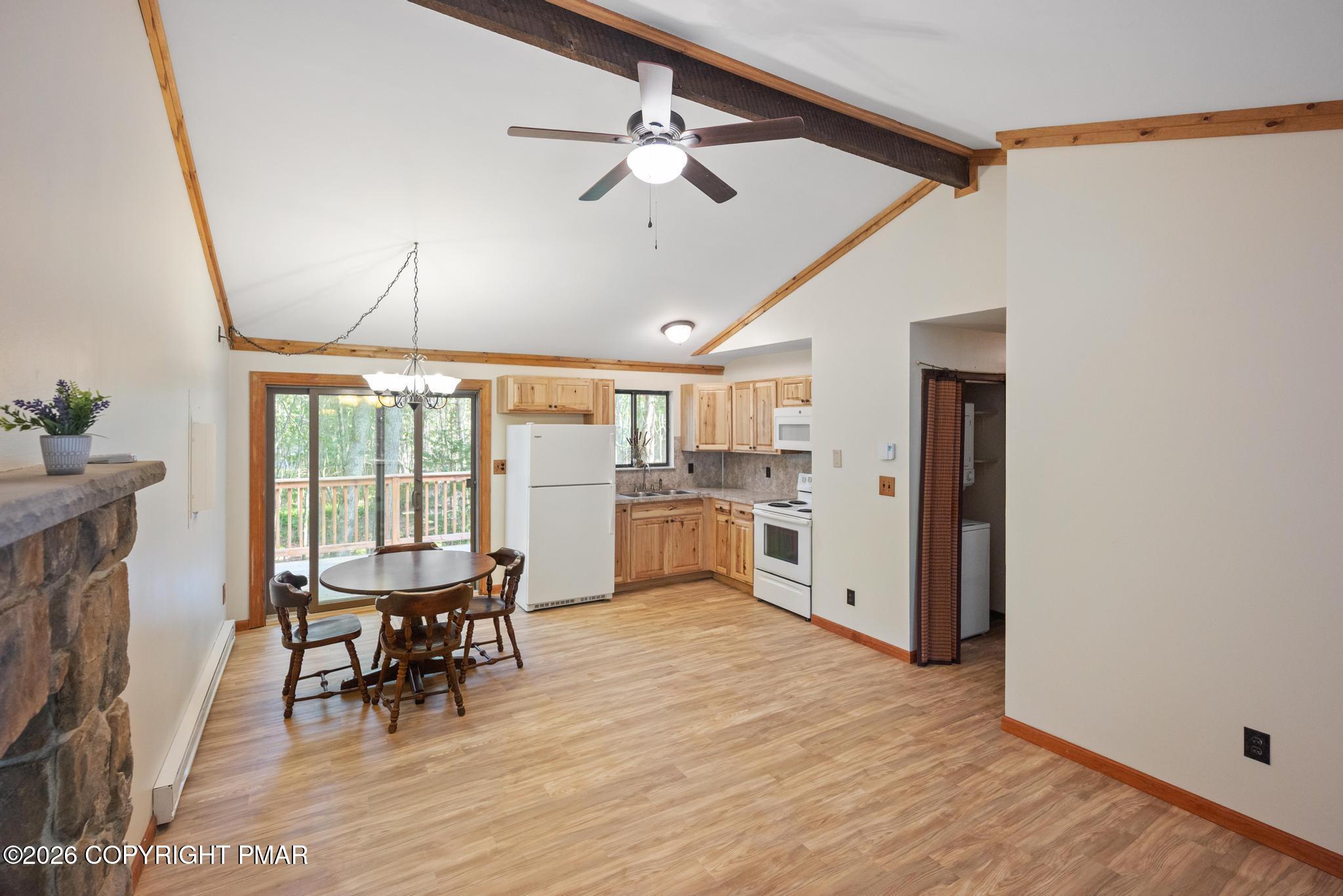 391 Berry Lane Property Photo 15