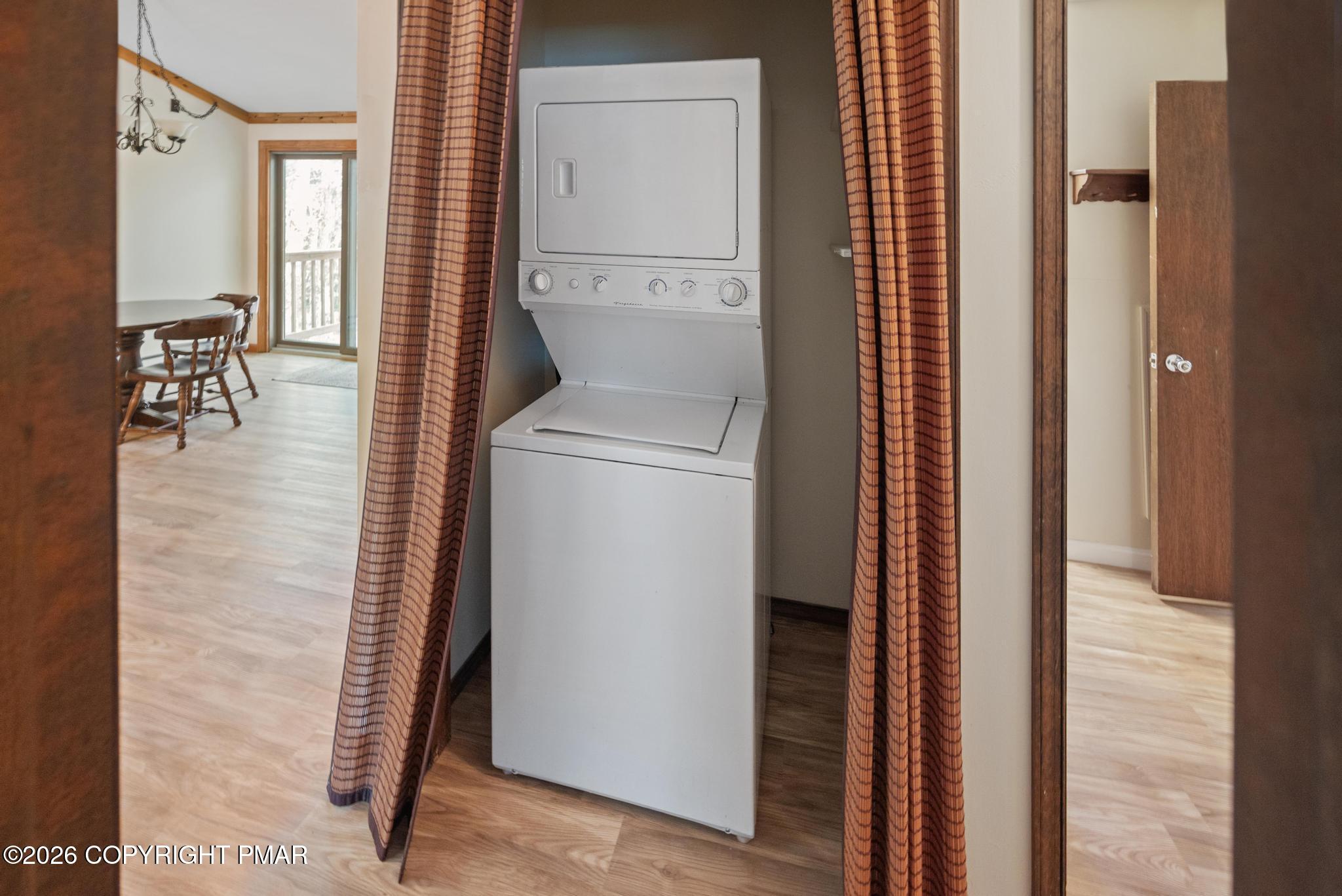 391 Berry Lane Property Photo 16