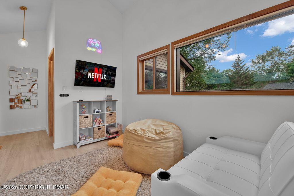 6029 Boardwalk Drive Property Photo 17