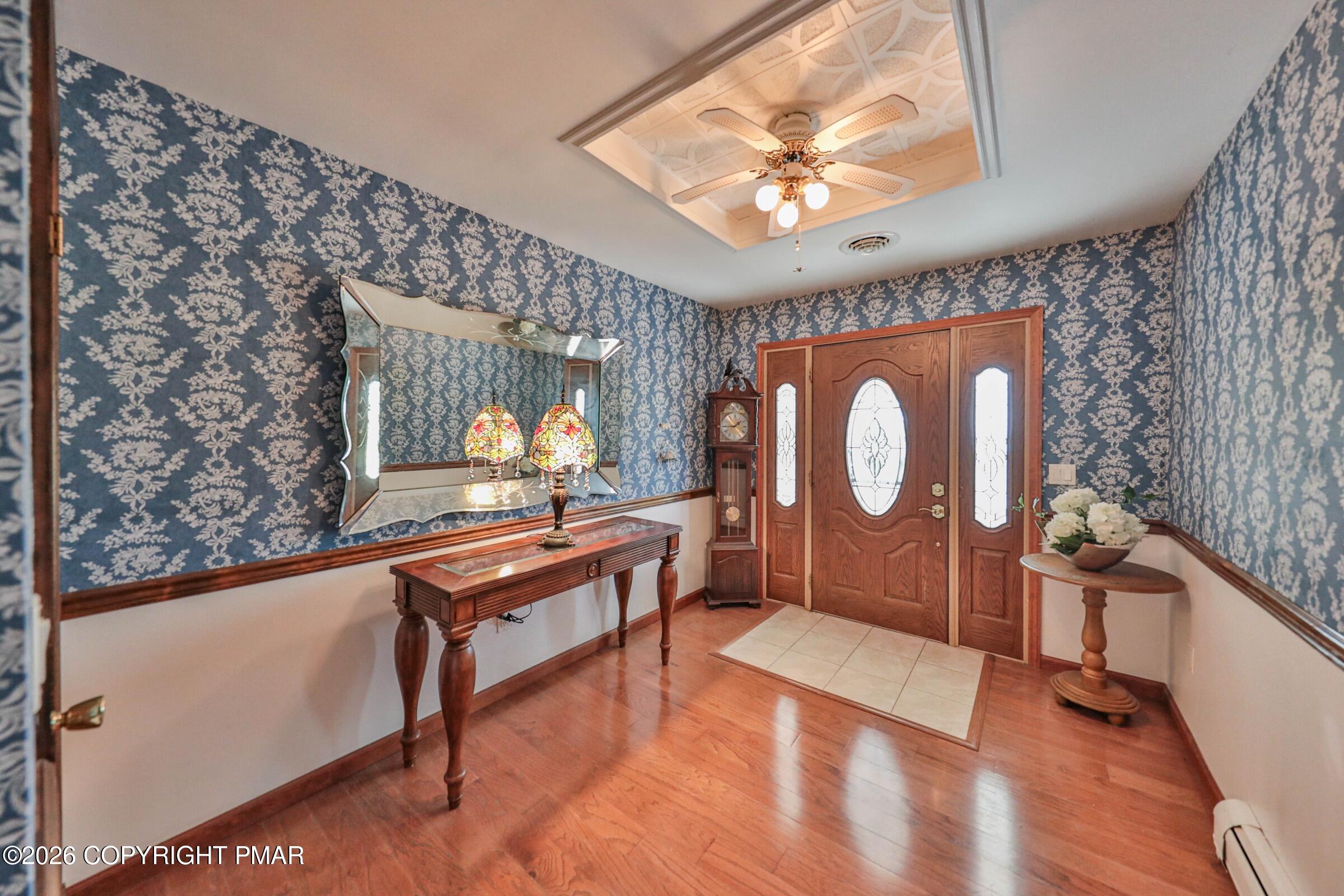295 Crown View Avenue Property Photo 11