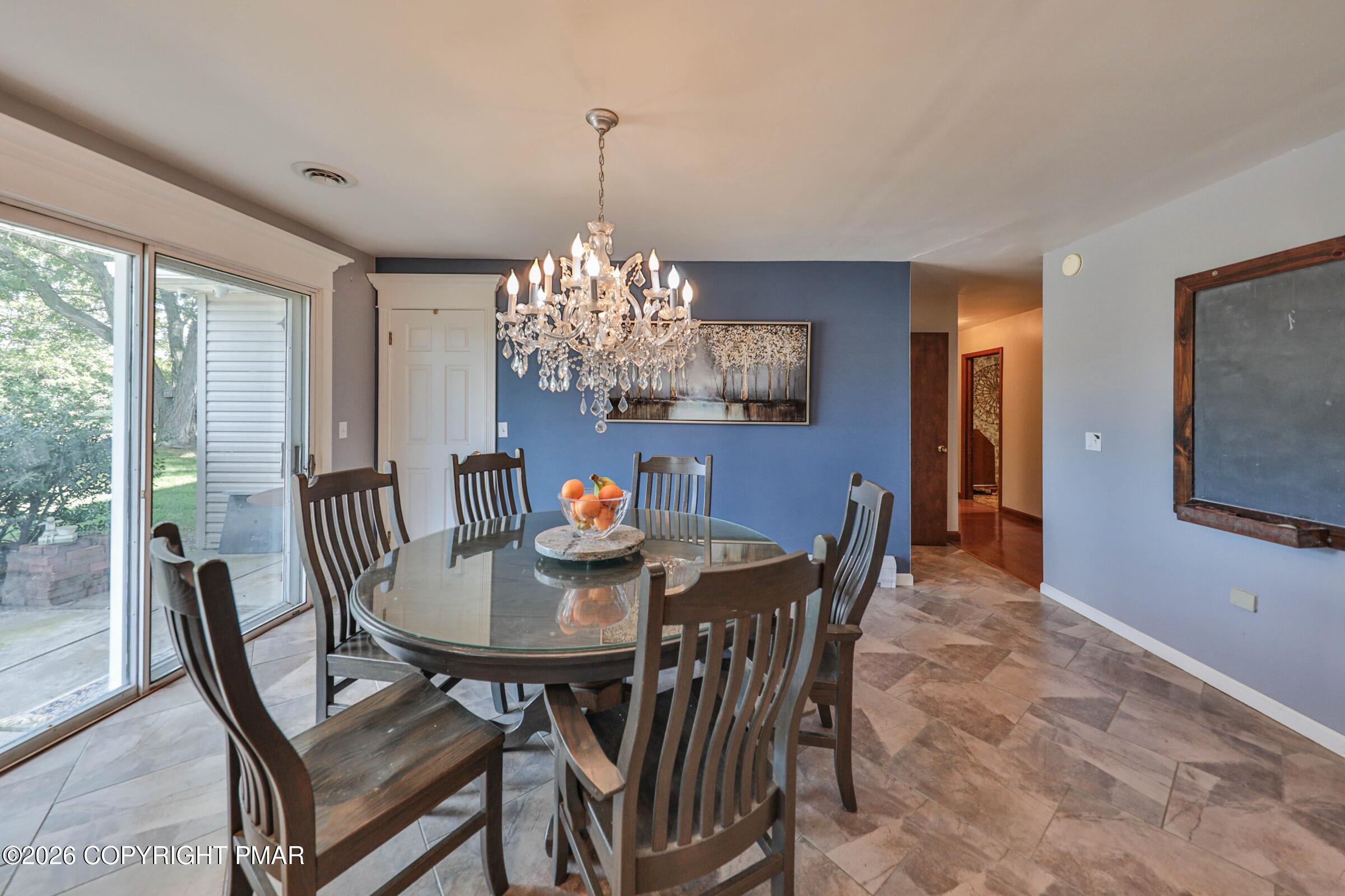 295 Crown View Avenue Property Photo 18