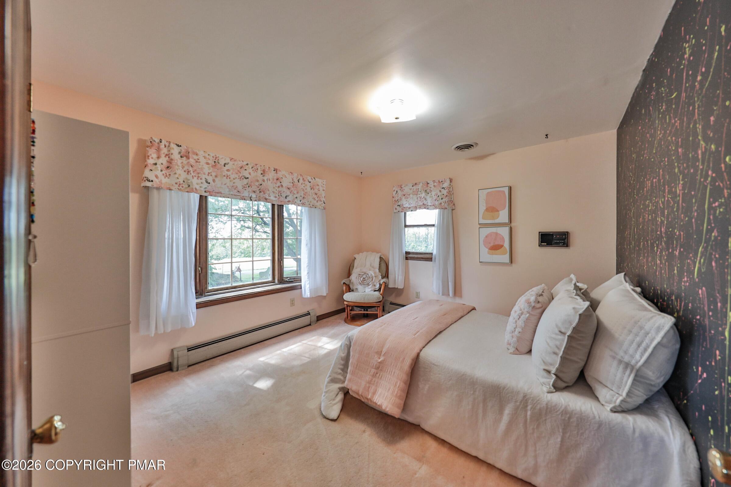 295 Crown View Avenue Property Photo 24
