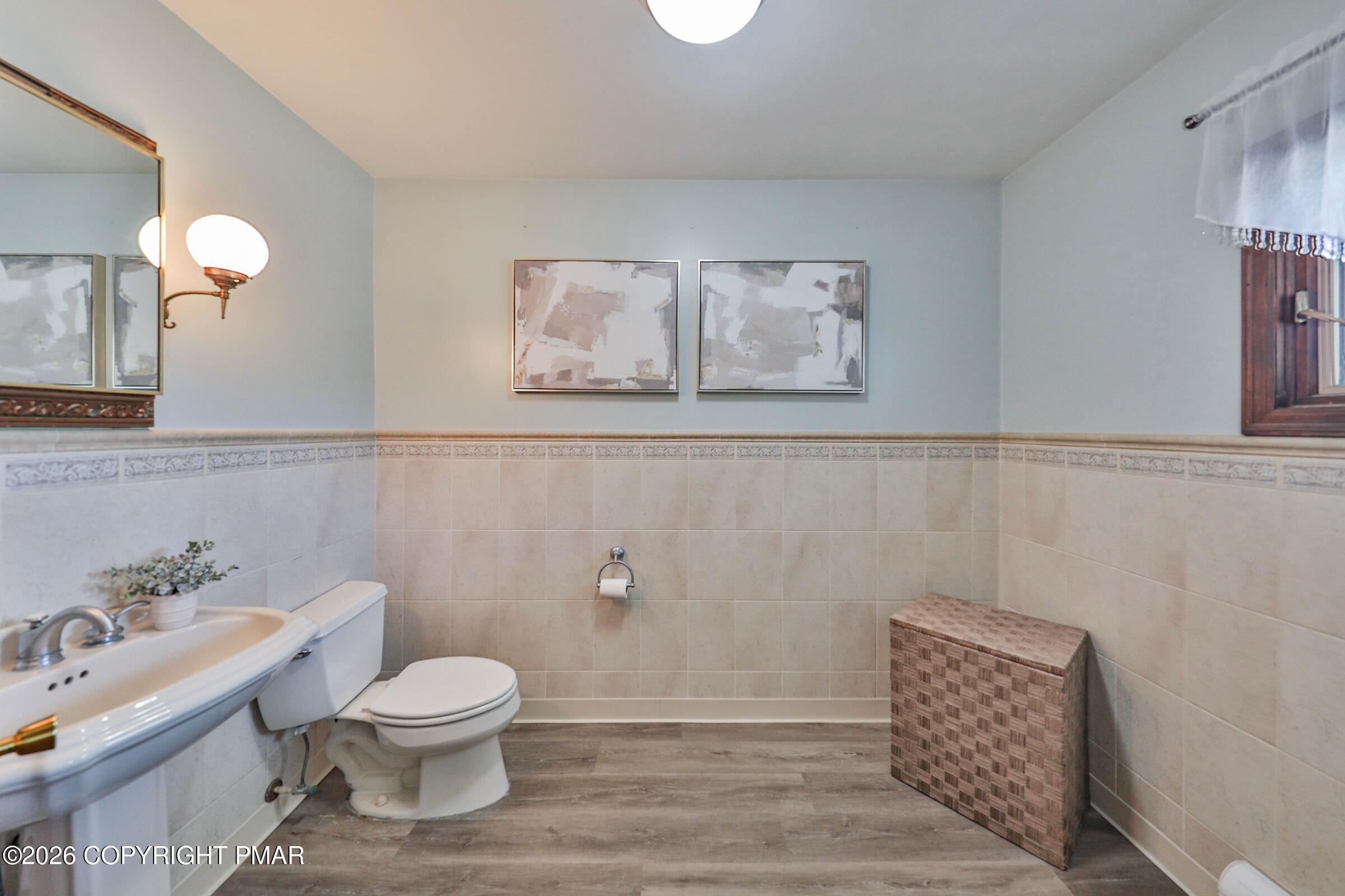 295 Crown View Avenue Property Photo 46