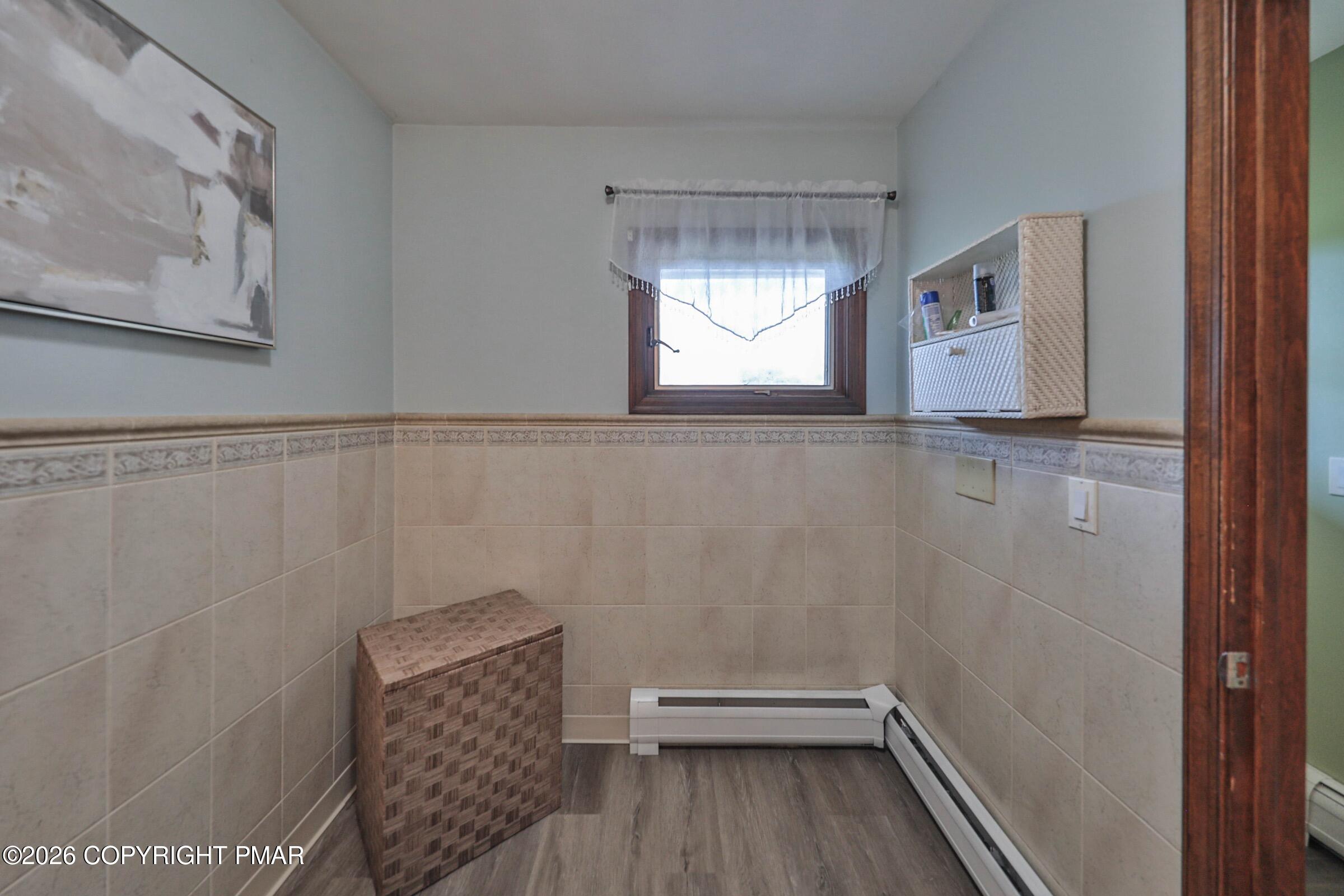 295 Crown View Avenue Property Photo 47