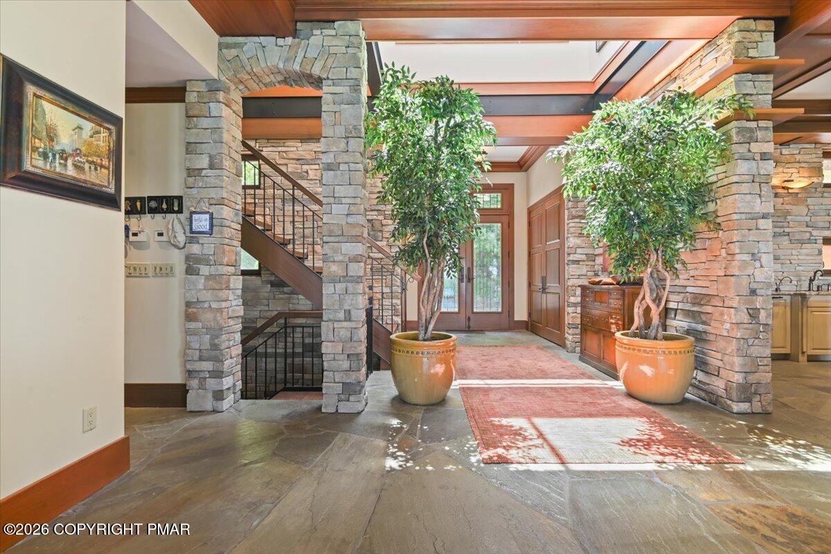 165 Pennwood Drive Property Photo 21