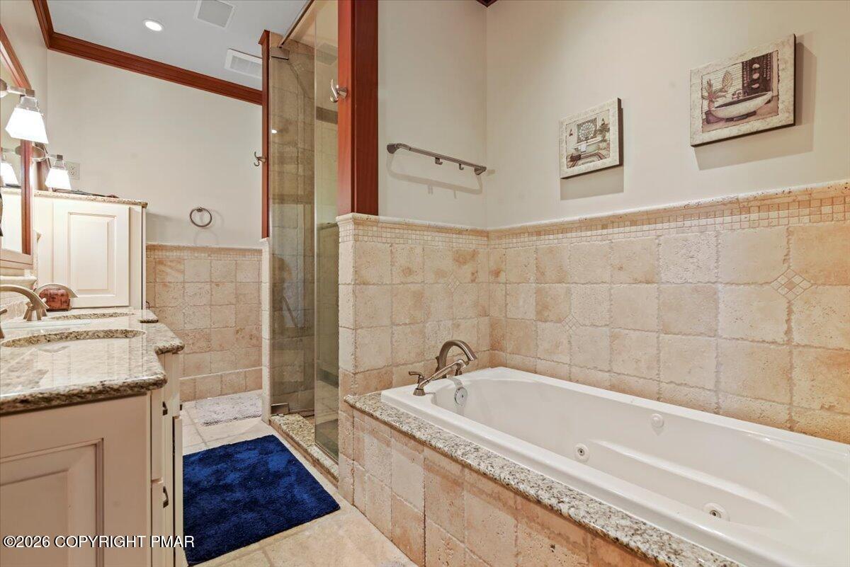 165 Pennwood Drive Property Photo 79