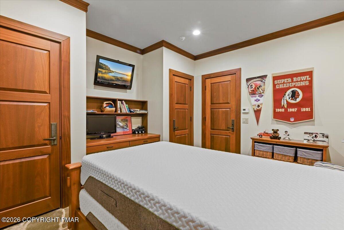 165 Pennwood Drive Property Photo 83