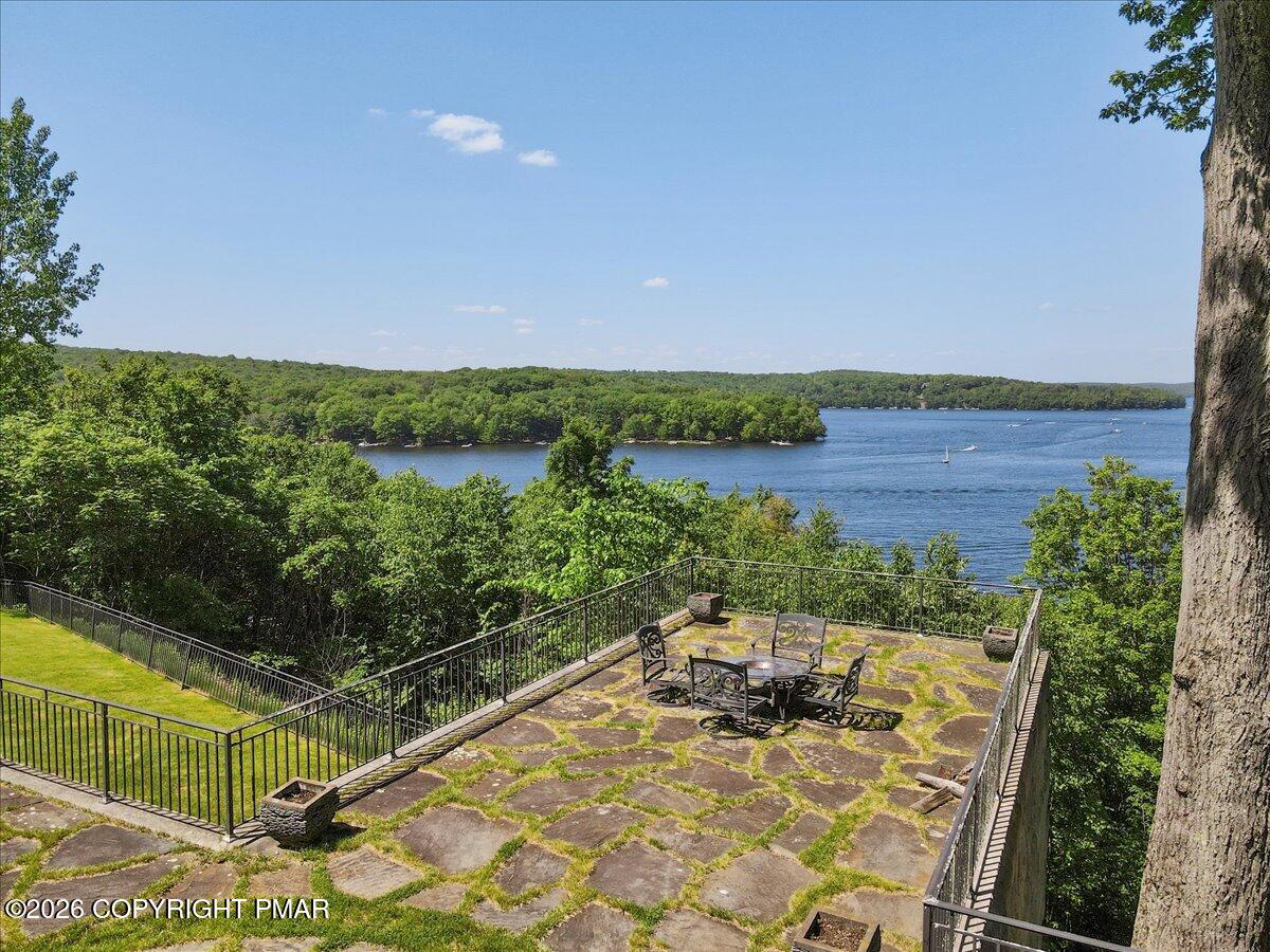 165 Pennwood Drive Property Photo 90