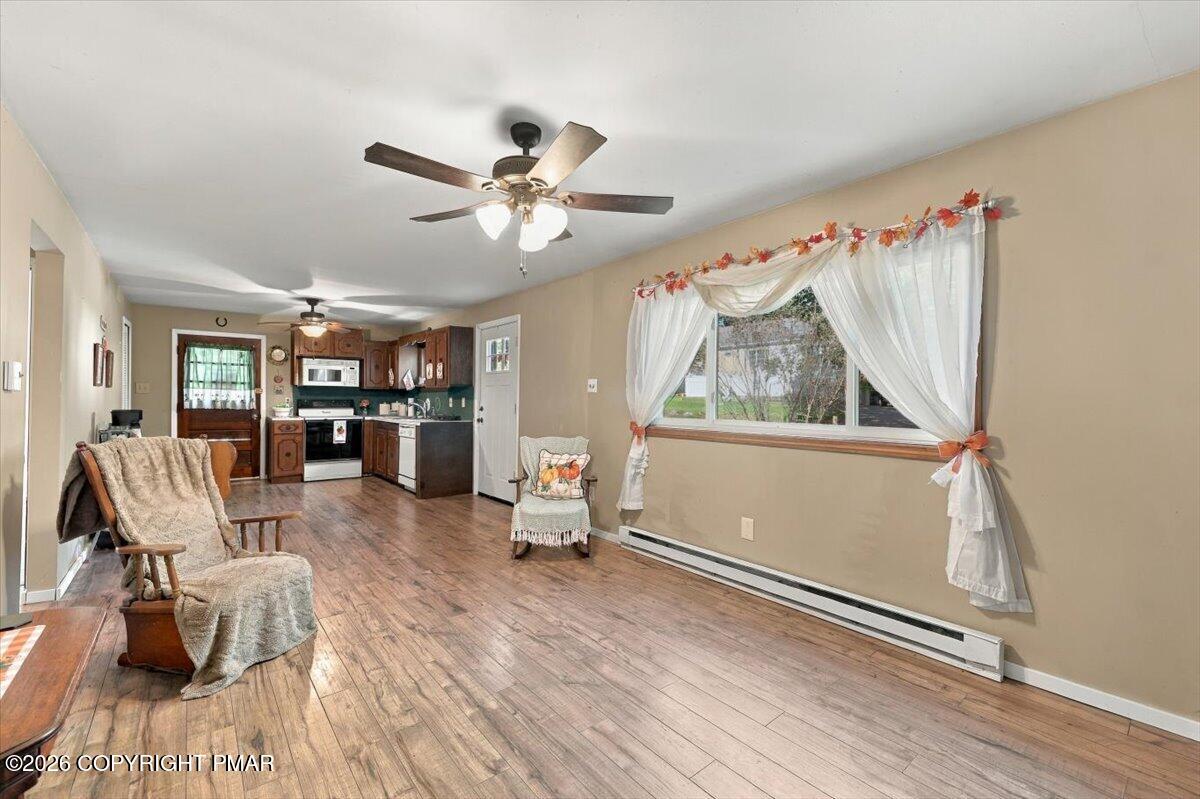8827 Twin Lake Drive Property Photo 10